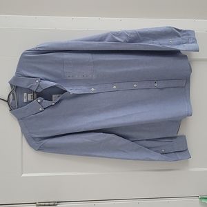 New with tags Gap dress shirt / casual shirt